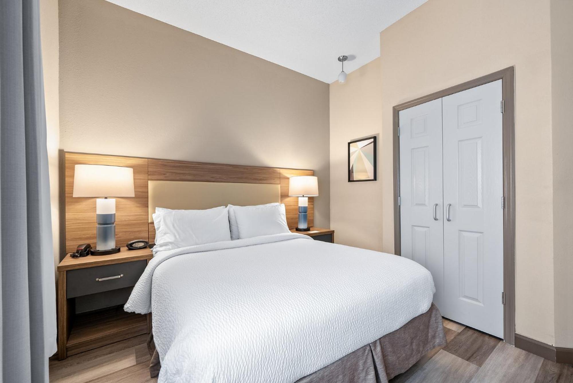 Candlewood Suites Bordentown-Trenton By Ihg Zewnętrze zdjęcie
