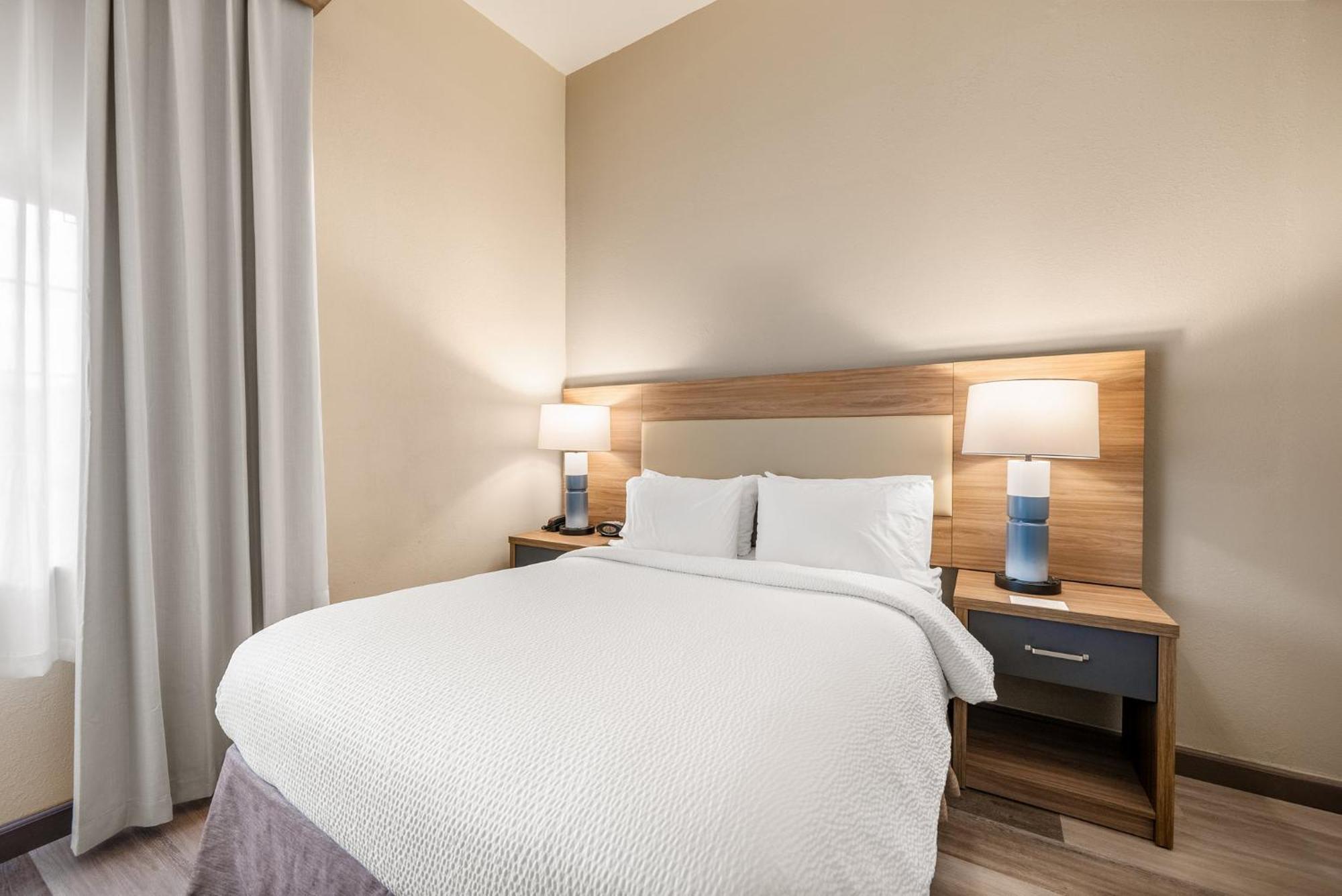 Candlewood Suites Bordentown-Trenton By Ihg Zewnętrze zdjęcie
